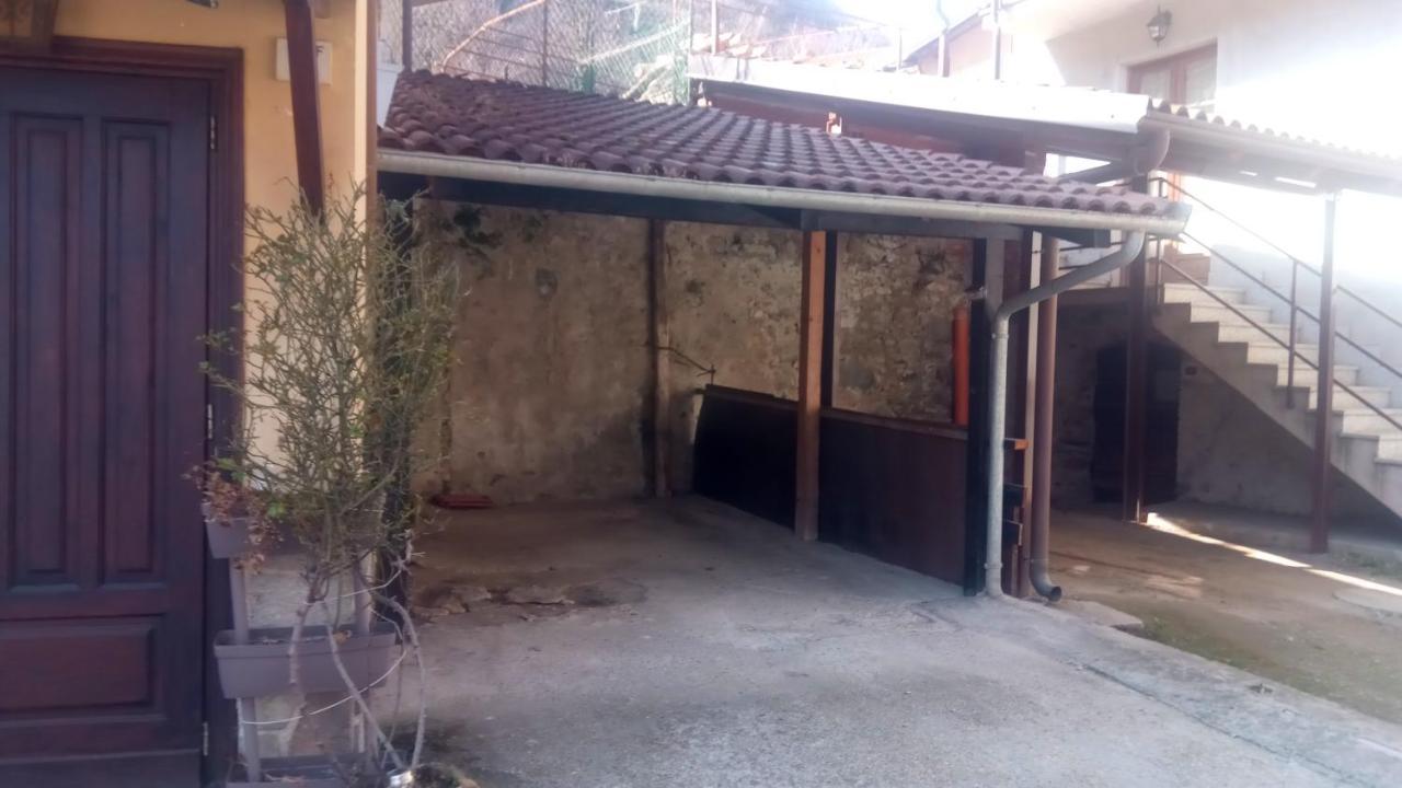 Casa Del Rustico, Indipendente Vista Sacra Con Dipinto Villa Caprie Luaran gambar